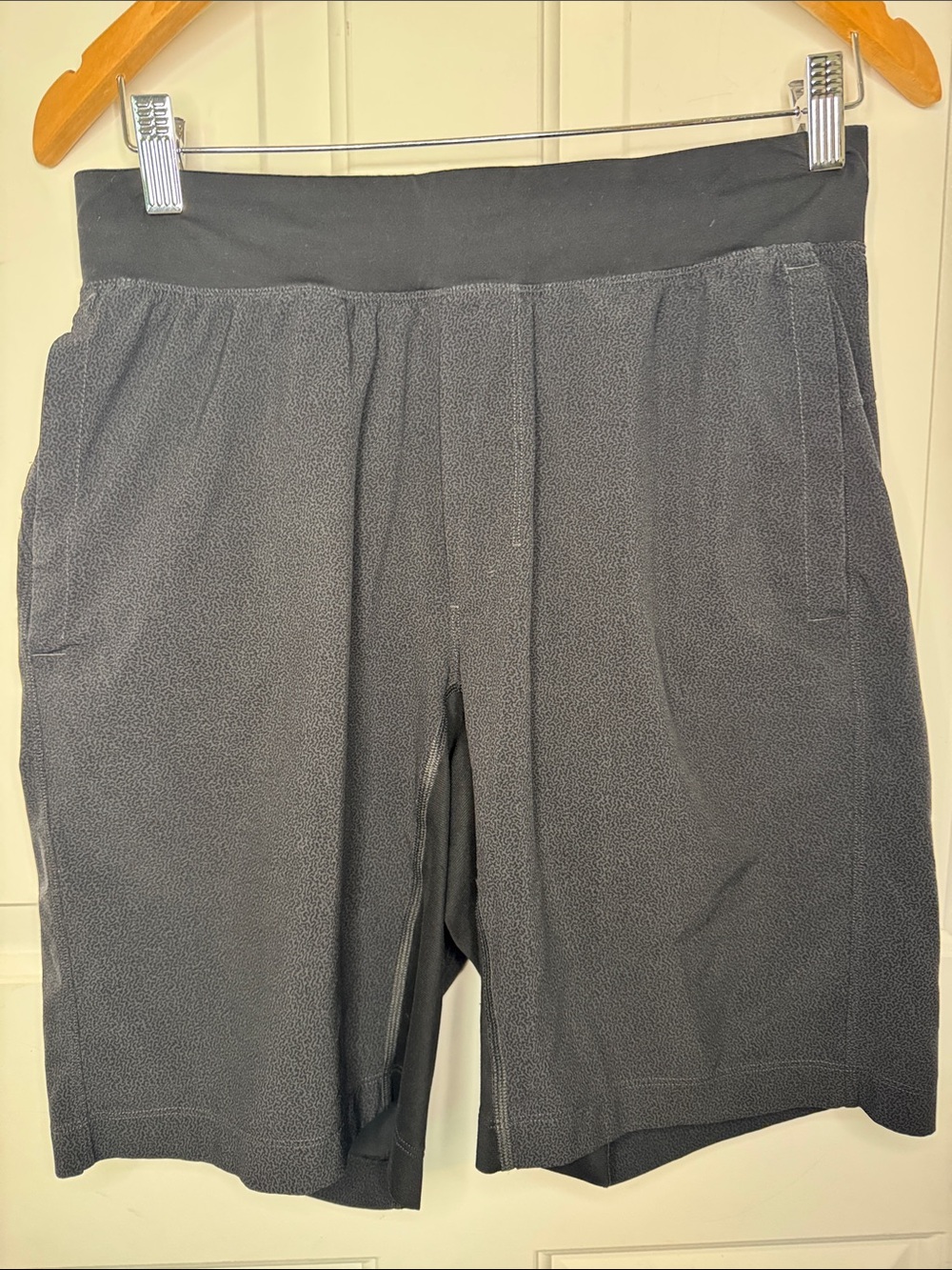 lululemon athletica Men's Dark Gray Athletic Shorts
